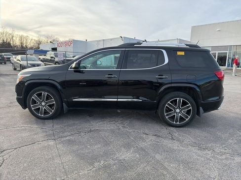 Used 2017 GMC Acadia Denali w/ Technology Package image 10