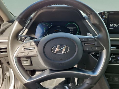 Used 2023 Hyundai Sonata Limited FWD image 17