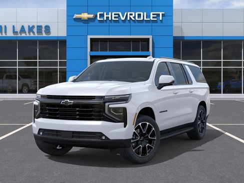 New 2026 Chevrolet Suburban RST RWD image 6