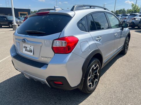 Used 2017 Subaru Crosstrek 2.0i Limited w/ Popular Package #2 AWD/4WD image 7