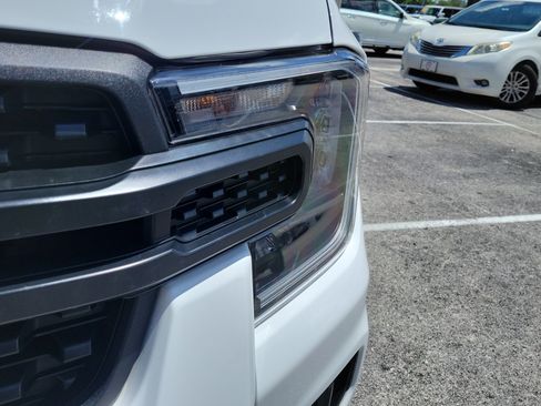Certified 2025 Ford Ranger XL w/ Trailer Tow Package AWD/4WD image 3