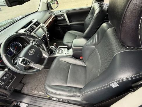 Used 2016 Toyota 4Runner Limited AWD/4WD image 15