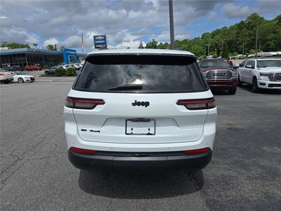 Used 2022 Jeep Grand Cherokee L Laredo
