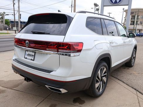 New 2026 Volkswagen Atlas SE FWD image 5