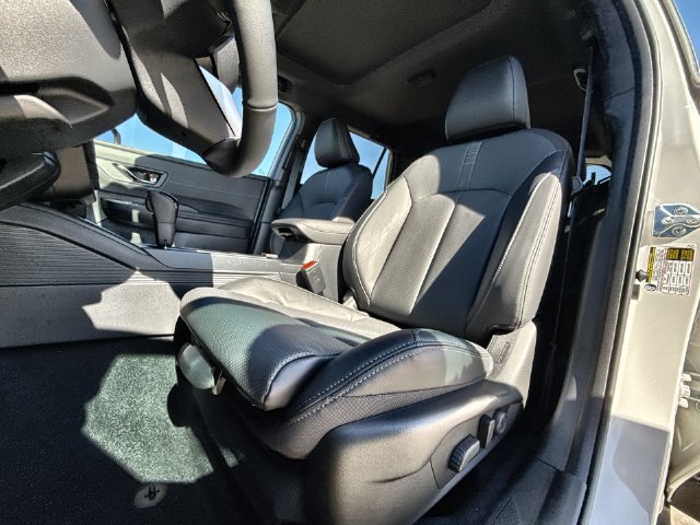 New 2026 Subaru Outback Touring XT AWD/4WD image 13