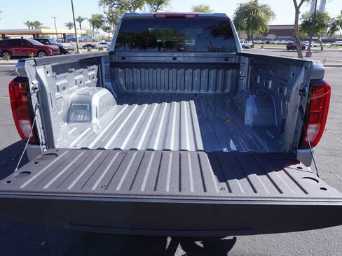 New 2026 GMC Sierra 1500 Elevation image 8