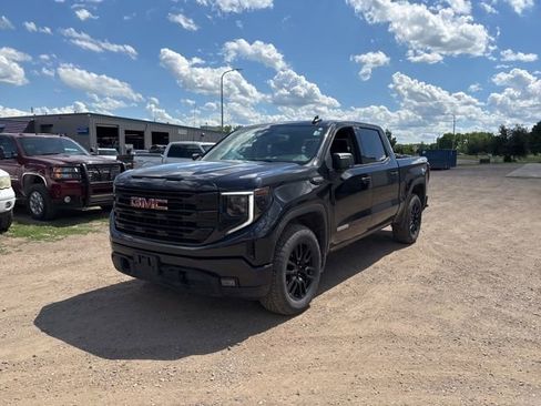 Used 2024 GMC Sierra 1500 Elevation w/ Preferred Package AWD/4WD image 5