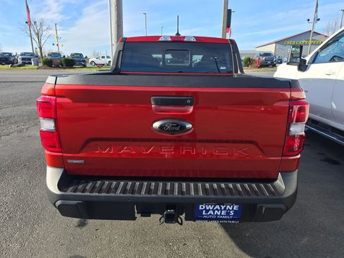 Used 2024 Ford Maverick Lariat w/ Black Appearance Package image 5