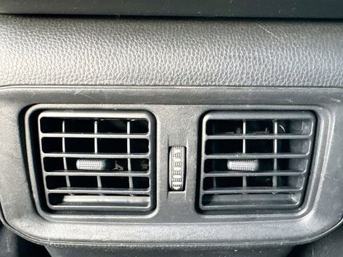 Used 2020 Toyota RAV4 LE image 24