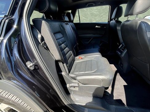 Used 2021 Volkswagen Atlas Cross Sport SEL Premium image 26