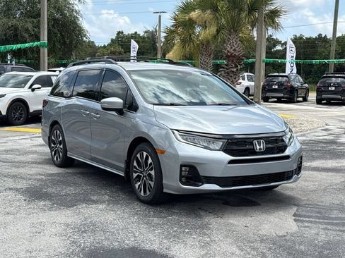 New 2026 Honda Odyssey Elite image 2