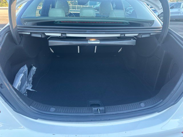 Used 2020 Mercedes-Benz E 350 4MATIC Sedan image 11