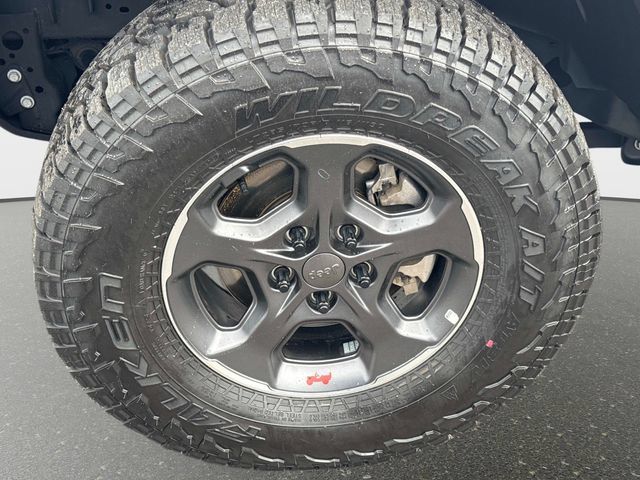 Used 2023 Jeep Gladiator Rubicon w/ LED Lighting Group AWD/4WD image 10