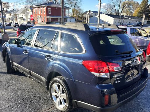 Used 2014 Subaru Outback 2.5i Limited image 4