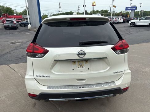 Used 2020 Nissan Rogue SV AWD/4WD image 7