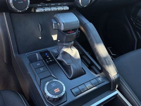 Used 2024 Toyota Tacoma TRD Sport image 29