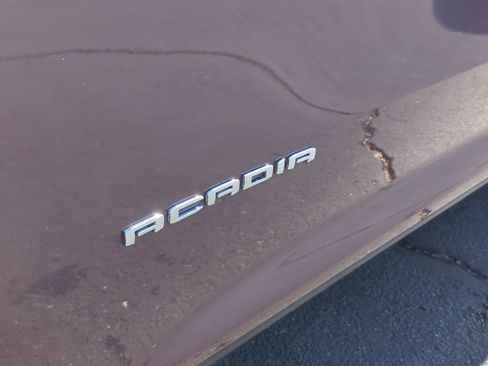 Used 2024 GMC Acadia Elevation image 23