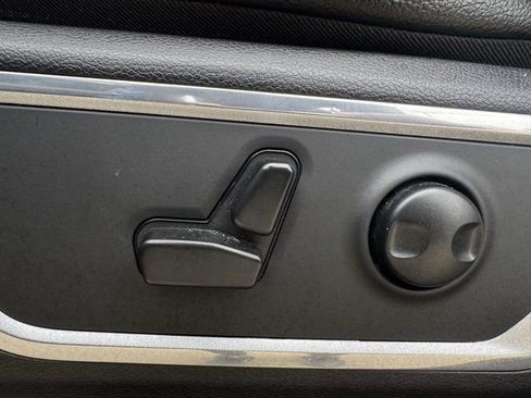 Used 2022 RAM 1500 Laramie image 26