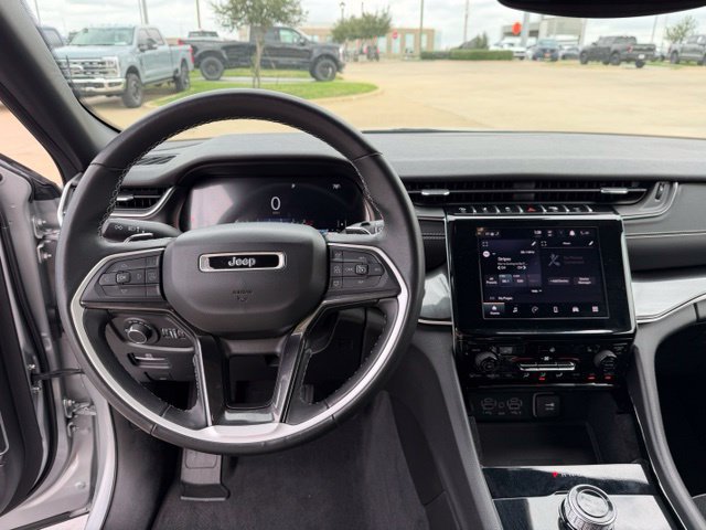 Used 2021 Jeep Grand Cherokee L Laredo AWD/4WD image 14