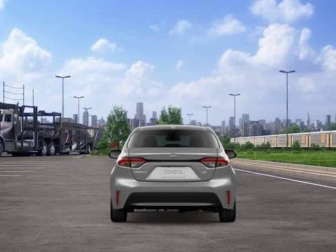 New 2026 Toyota Corolla LE FWD image 8
