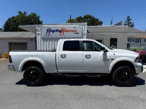 Used 2016 RAM 1500 Big Horn AWD/4WD image 2