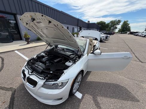 Used 2012 BMW 328i Convertible RWD image 67