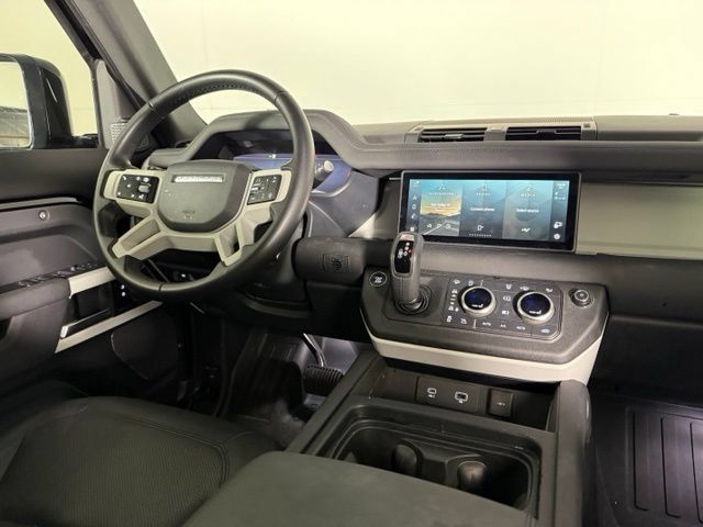 Used 2024 Land Rover Defender 110 S AWD/4WD image 17
