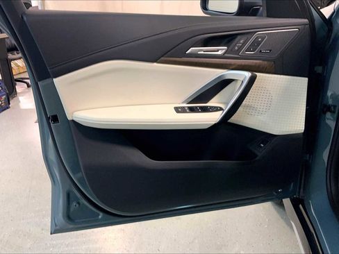 New 2026 BMW X1 xDrive28i w/ Convenience Package image 10
