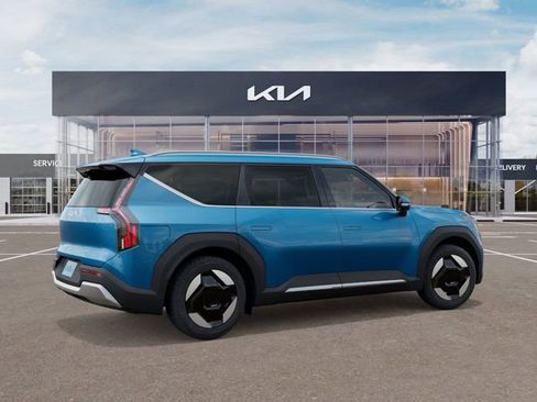 New 2026 Kia EV9 Wind image 6