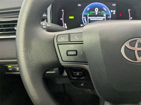 New 2026 Toyota Camry LE image 13