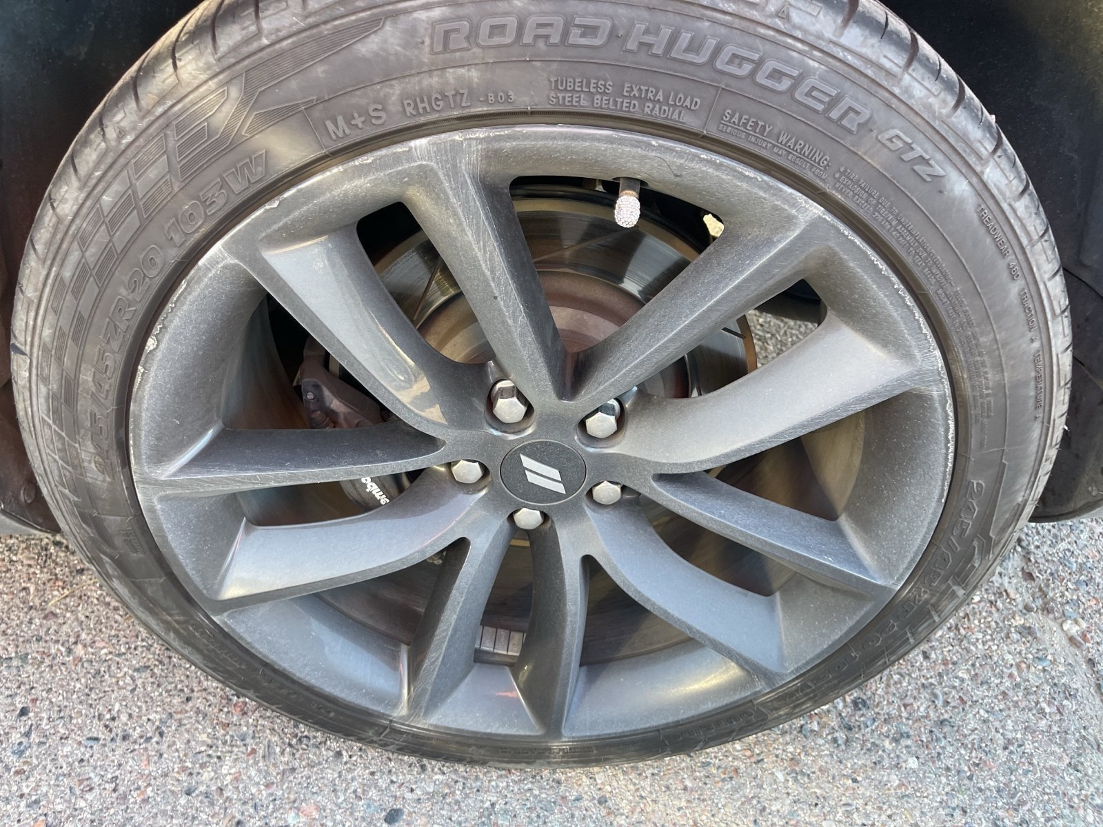 Used 2019 Dodge Challenger R/T w/ Performance Handling Group RWD image 4