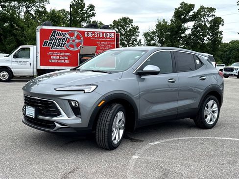 New 2026 Buick Encore GX Preferred w/ Comfort Package FWD image 4