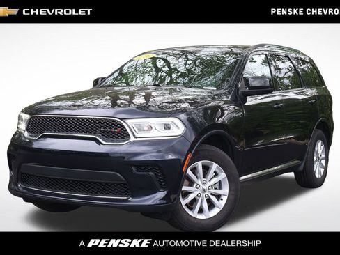 Used 2023 Dodge Durango SXT AWD/4WD image 1