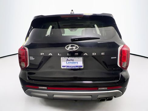 Used 2023 Hyundai Palisade Limited image 6