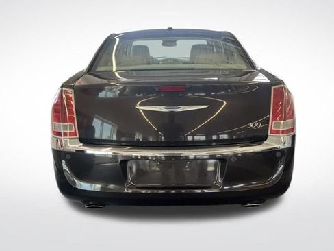 Used 2012 Chrysler 300 Limited w/ Luxury Group RWD image 8