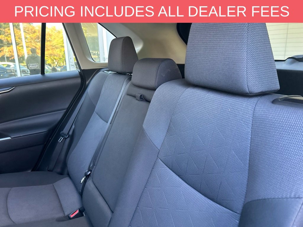 Used 2025 Toyota RAV4 XLE AWD/4WD image 48