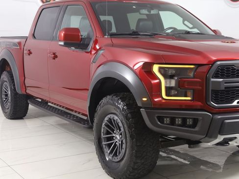Used 2019 Ford F150 Raptor w/ Equipment Group 802A Luxury AWD/4WD image 40