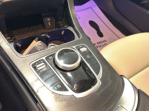 Used 2020 Mercedes-Benz C 300 4MATIC Sedan image 27