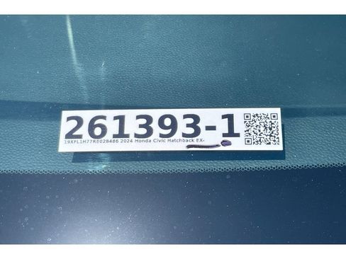 Certified 2024 Honda Civic EX-L image 4