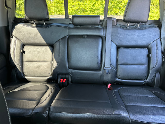 Used 2019 Chevrolet Silverado 1500 RST w/ All-Star Edition AWD/4WD image 34