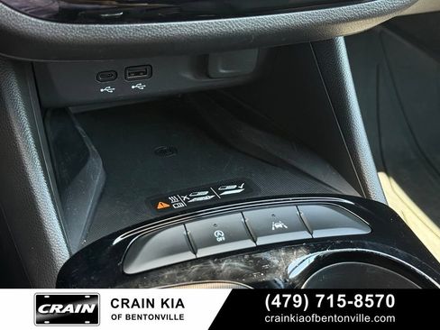 Used 2025 Buick Envista Sport Touring w/ Convenience I Package FWD image 18