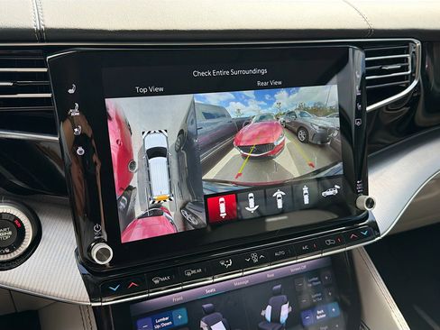 Used 2022 Jeep Grand Wagoneer Series I w/ Flexible Seating Group image 35