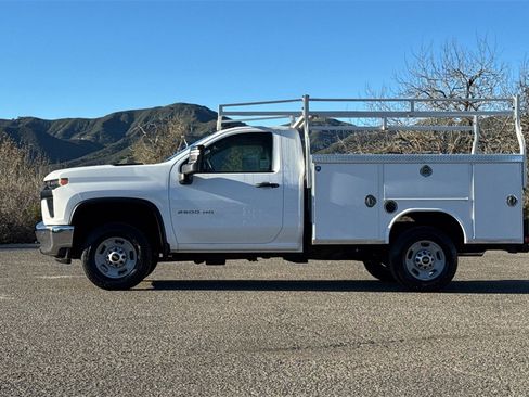 Used 2021 Chevrolet Silverado 2500 W/T w/ WT Convenience Package image 7