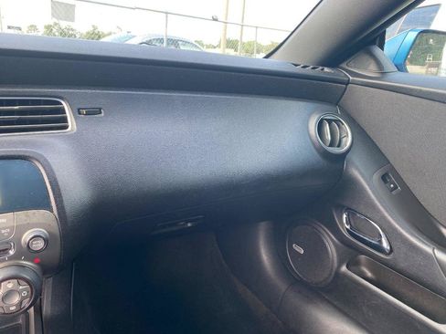 Used 2010 Chevrolet Camaro LT RWD image 29
