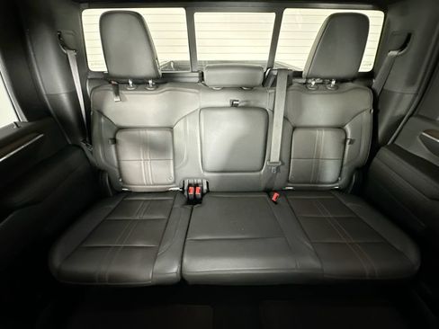 Used 2024 Chevrolet Silverado 2500 High Country w/ High Country Premium Package AWD/4WD image 13