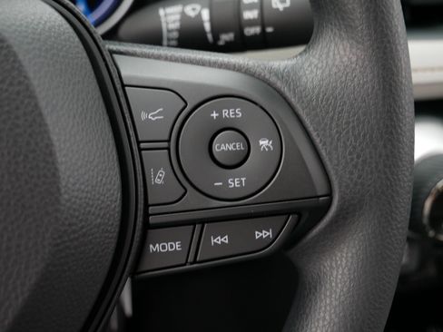 Certified 2025 Toyota RAV4 XLE w/ Convenience Package image 25