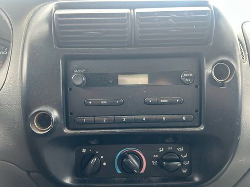 Used 2005 Ford Ranger XL image 17