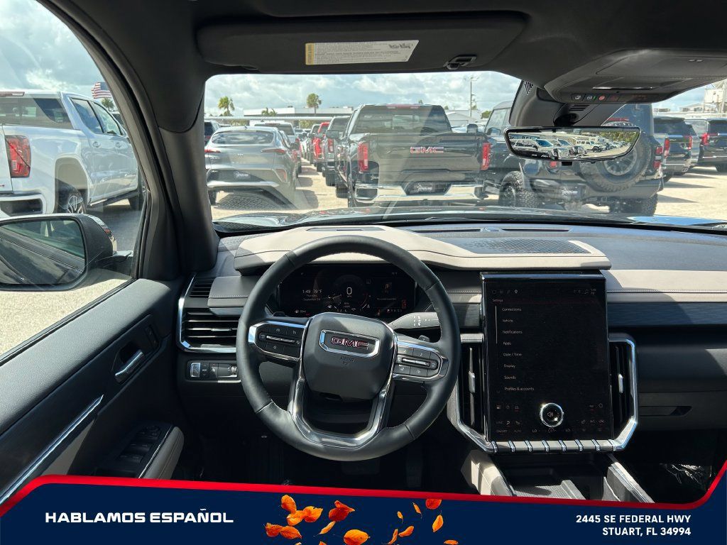 Used 2026 GMC Acadia Elevation w/ Elevation Premium Package FWD image 14