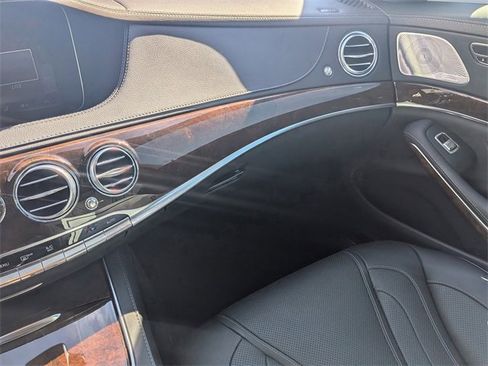 Used 2018 Mercedes-Benz S 63 AMG S 4MATIC Sedan image 17