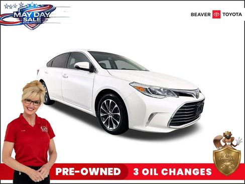Used 2018 Toyota Avalon XLE Premium FWD image 1